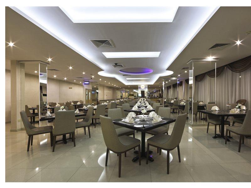 Nova Park Hotel Sharjah Exteriör bild