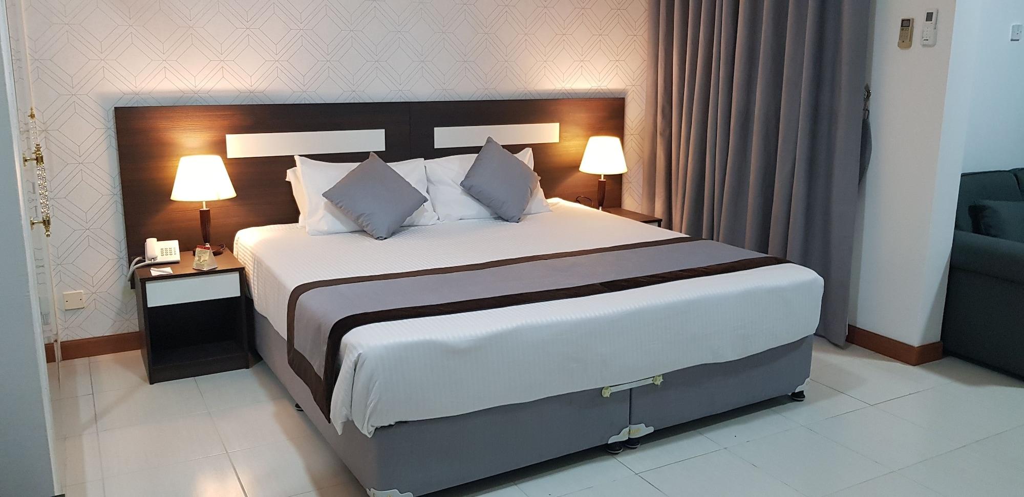 Nova Park Hotel Sharjah Exteriör bild