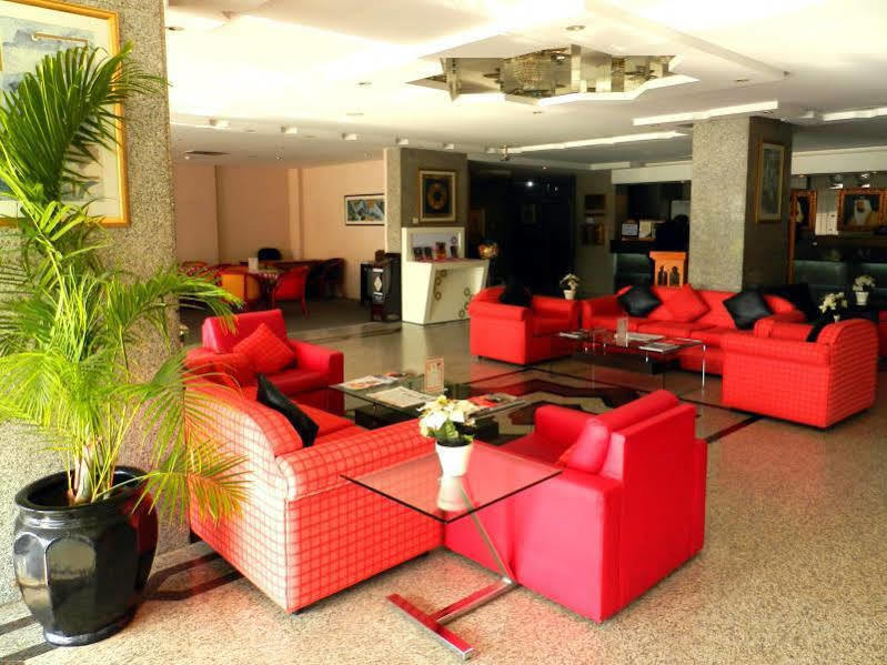 Nova Park Hotel Sharjah Exteriör bild